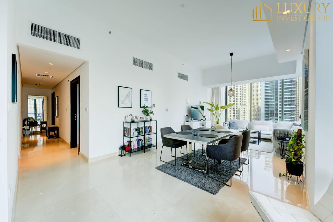 Exclusive | Corner Unit | Spectacular Marina View