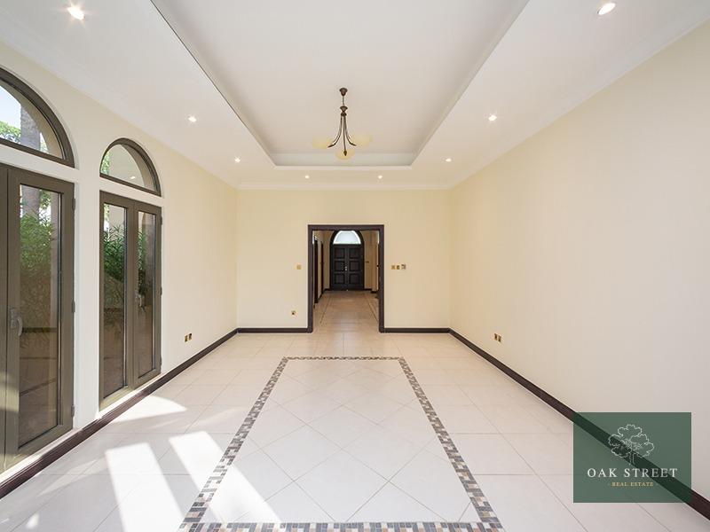 Inside Gate | Vacant Now | 4 Bed Canal Cove