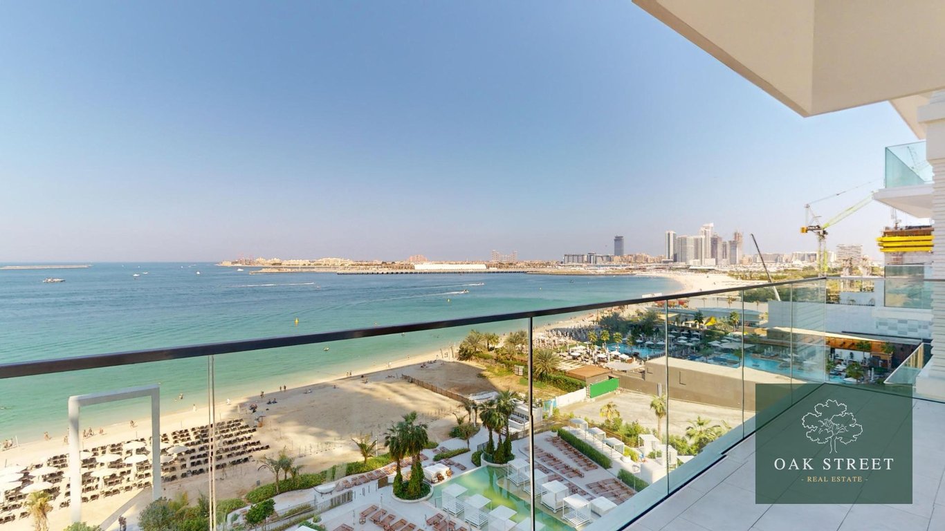 Available Now | Luxury Building | Sea View