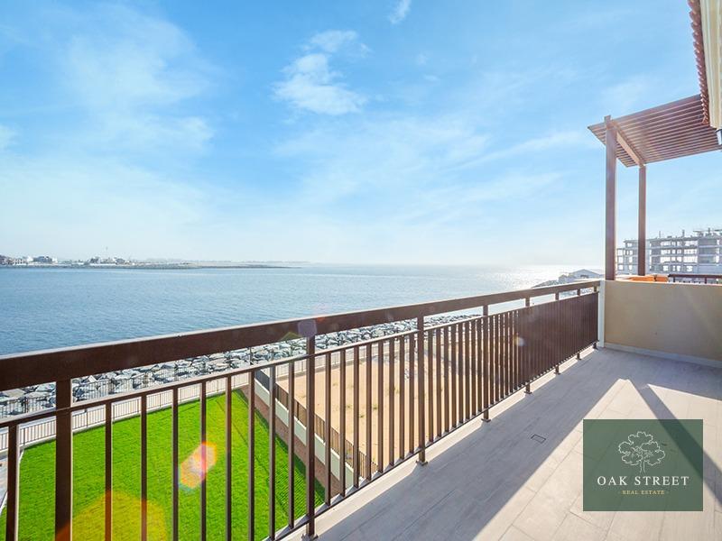 Luxury Living | Sea View | Spacious Lay out