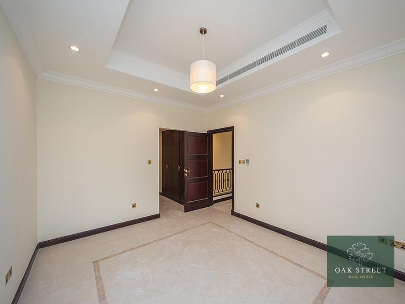 Inside Gate | Vacant Now | 4 Bed Canal Cove