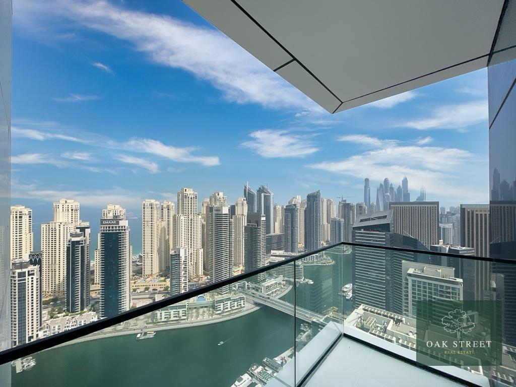 CORNER UNIT LUXURIOUS BUILDING UNFURNISHED Oak Street Real Estate