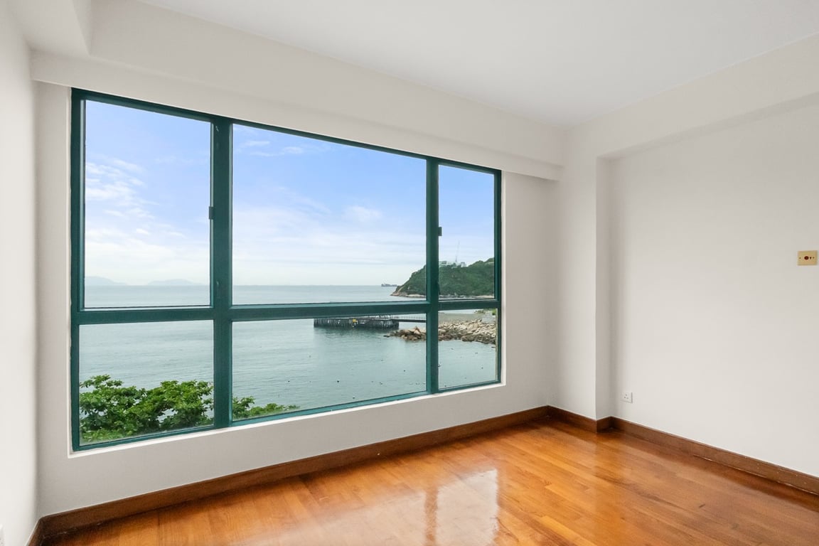 Stanley Beach Villa