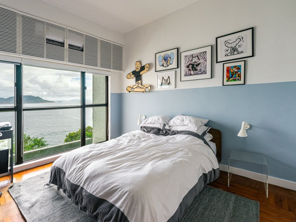 https://img.propertyraptor.com/cdn-cgi/imagedelivery/KD5bF_AFL0JDTbKLWF7z9g/ap8/ap8_001/hornet/prp/img/00a98ae41f6f17c82c2234b4d5322604.jpg/public