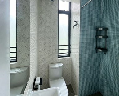 https://img.propertyraptor.com/cdn-cgi/imagedelivery/KD5bF_AFL0JDTbKLWF7z9g/ap8/ap8_001/hornet/prp/img/00c7af9447b269bc13a03e7390defced-wtm.jpg/public