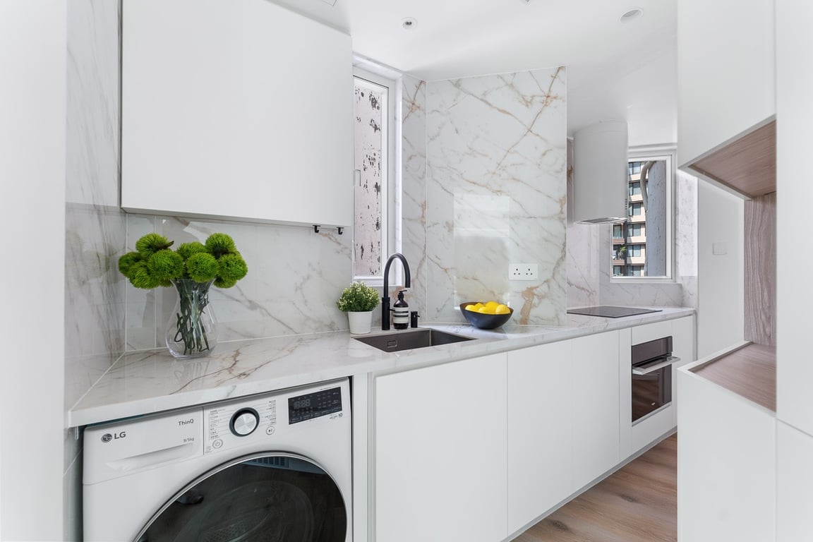 https://img.propertyraptor.com/cdn-cgi/imagedelivery/KD5bF_AFL0JDTbKLWF7z9g/ap8/ap8_001/hornet/prp/img/017f2a7f151d83ddde18b14530e39d48-wtm.jpg/public