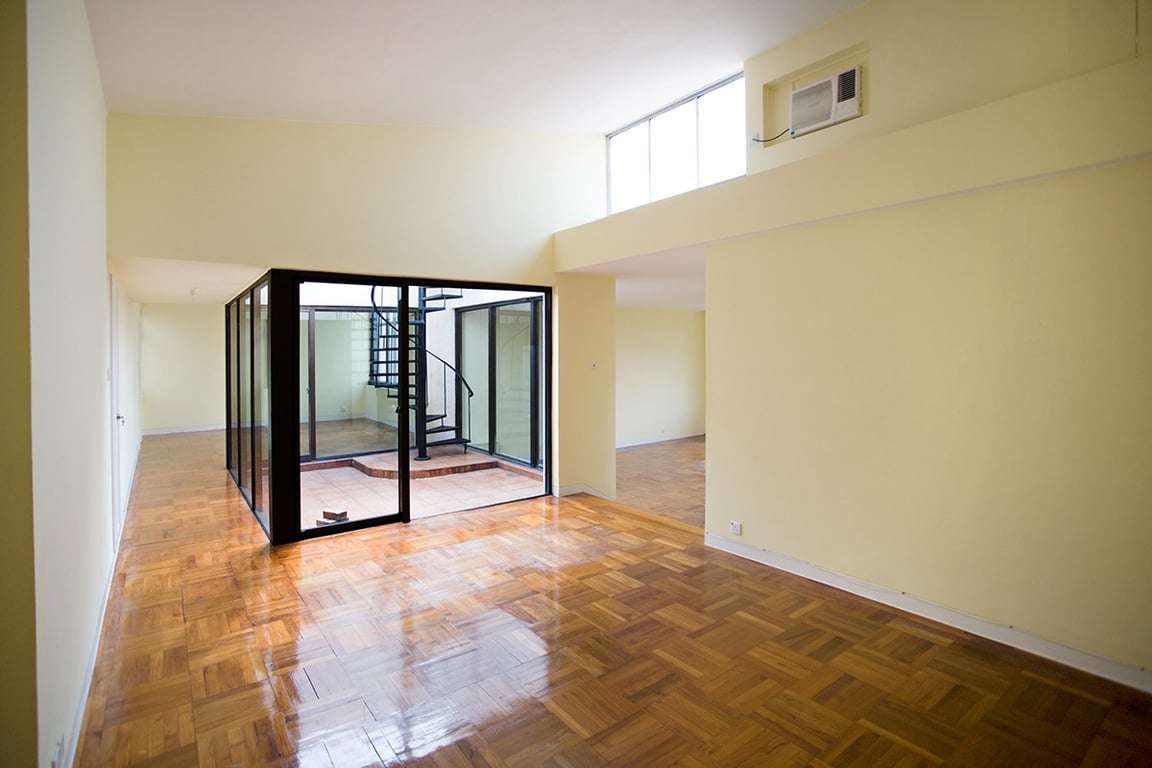 https://img.propertyraptor.com/cdn-cgi/imagedelivery/KD5bF_AFL0JDTbKLWF7z9g/ap8/ap8_001/hornet/prp/img/018a63839e50d93ade50d8c16ea58d7e-wtm.jpg/public