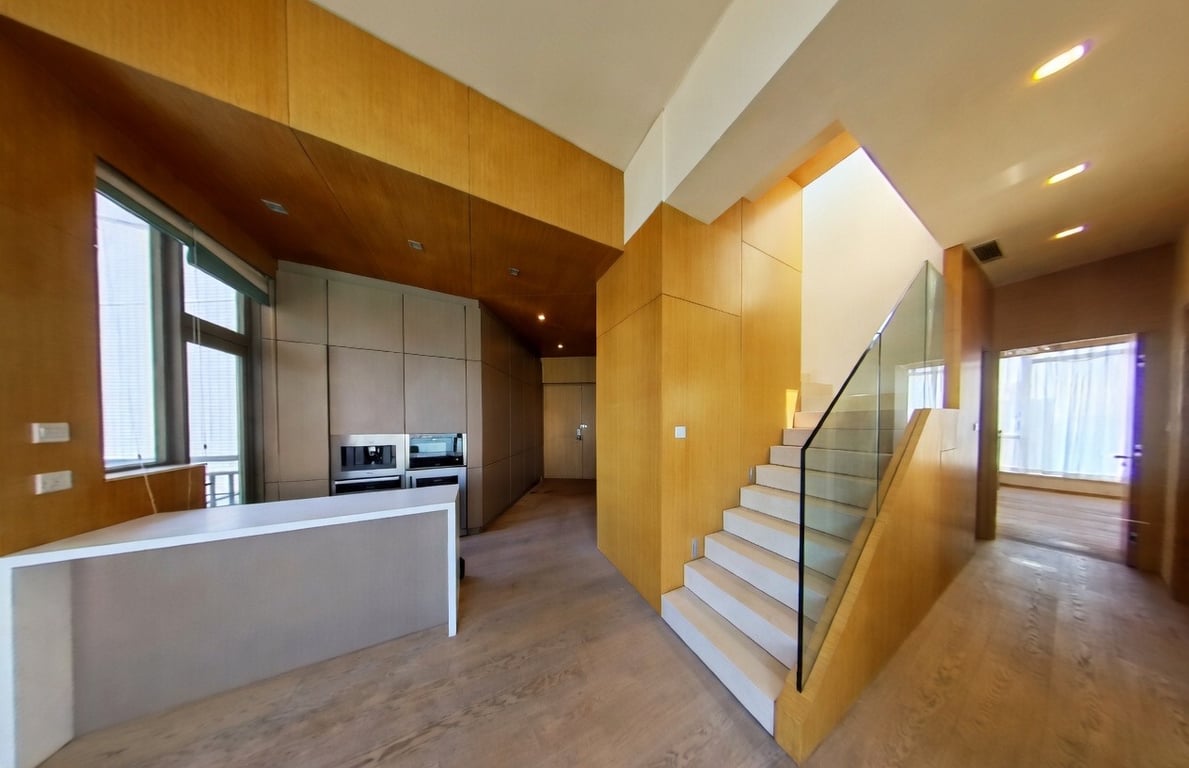 https://img.propertyraptor.com/cdn-cgi/imagedelivery/KD5bF_AFL0JDTbKLWF7z9g/ap8/ap8_001/hornet/prp/img/024a7d581a83d9e24425ef6e125b1d9b-wtm.jpg/public