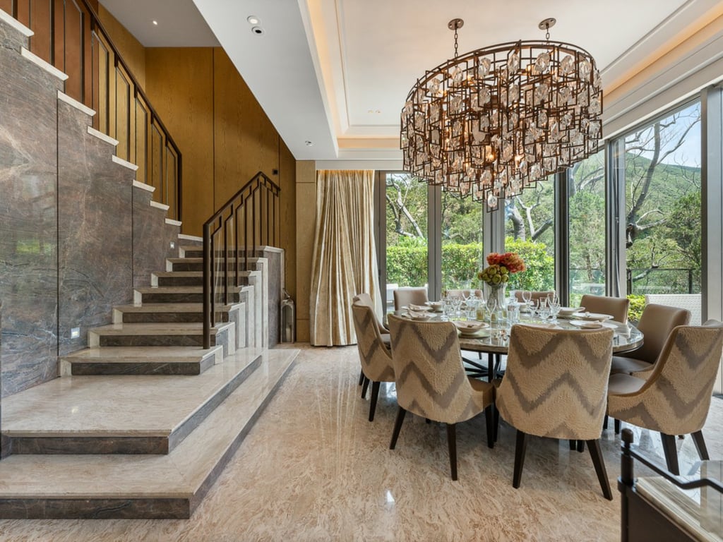 https://img.propertyraptor.com/cdn-cgi/imagedelivery/KD5bF_AFL0JDTbKLWF7z9g/ap8/ap8_001/hornet/prp/img/02581e21a3320dbd8a965808b0bde916-wtm.jpg/public