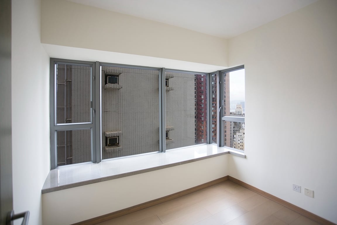 https://img.propertyraptor.com/cdn-cgi/imagedelivery/KD5bF_AFL0JDTbKLWF7z9g/ap8/ap8_001/hornet/prp/img/02b073d9ecc2b2e8a1de100134e4e9c5-wtm.jpg/public