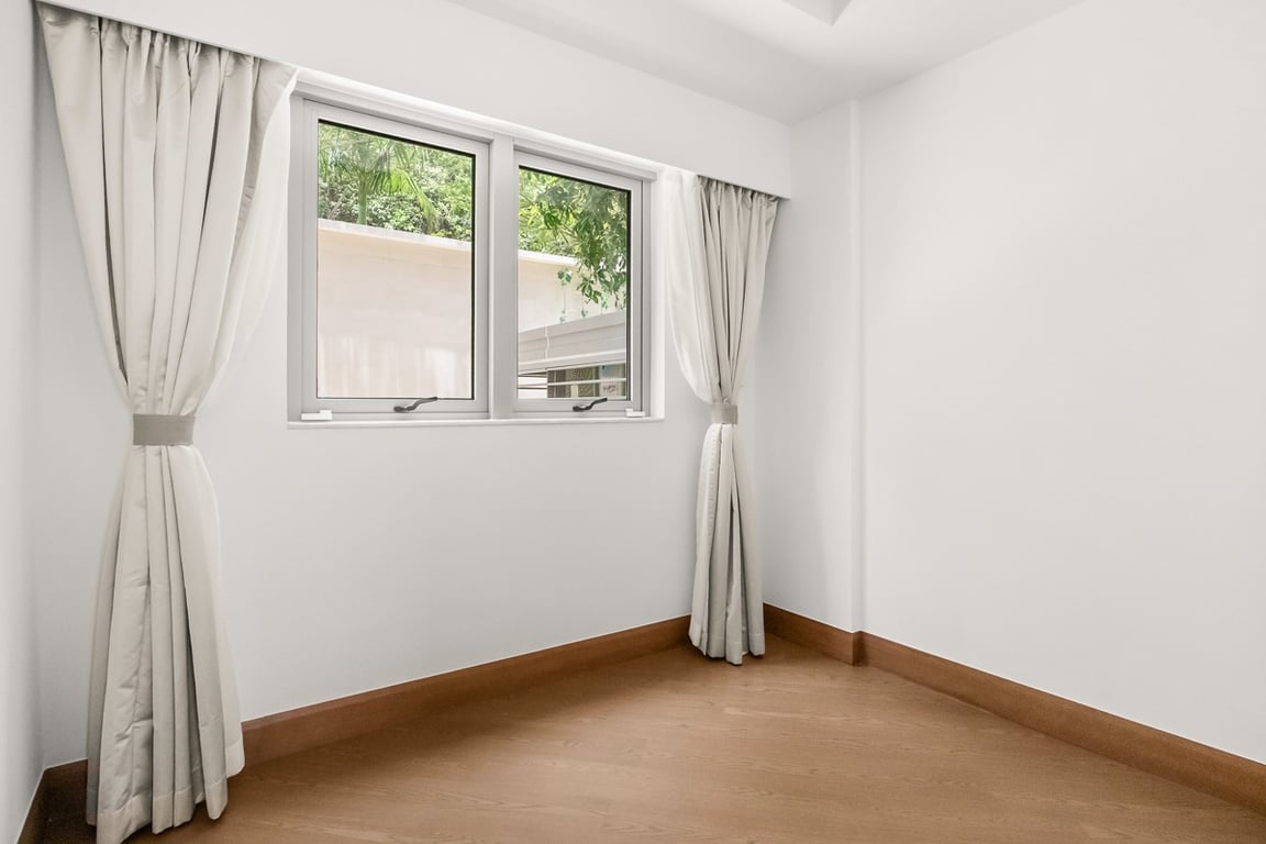 https://img.propertyraptor.com/cdn-cgi/imagedelivery/KD5bF_AFL0JDTbKLWF7z9g/ap8/ap8_001/hornet/prp/img/02bc17d83385e4452a5140a70a5a7656-wtm.jpg/public