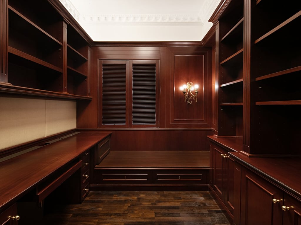 https://img.propertyraptor.com/cdn-cgi/imagedelivery/KD5bF_AFL0JDTbKLWF7z9g/ap8/ap8_001/hornet/prp/img/035e28c5853dd8de79095cdf79bc63fe.jpg/public