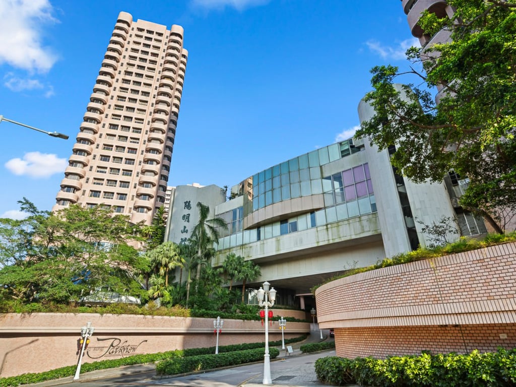 https://img.propertyraptor.com/cdn-cgi/imagedelivery/KD5bF_AFL0JDTbKLWF7z9g/ap8/ap8_001/hornet/prp/img/03d8afaa668a69d1d3ebce5b1a7c03dd-wtm.jpg/public