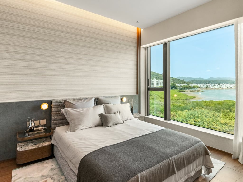 Whitesand Cove Twr 5