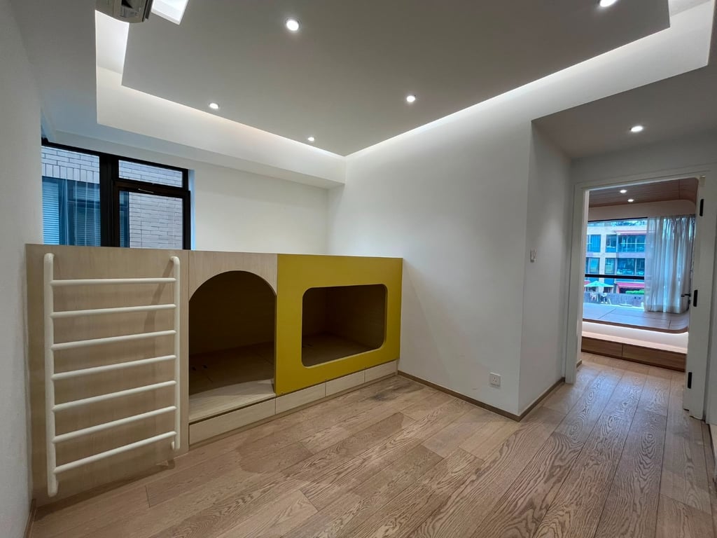 https://img.propertyraptor.com/cdn-cgi/imagedelivery/KD5bF_AFL0JDTbKLWF7z9g/ap8/ap8_001/hornet/prp/img/04158600060f7284cafc3691b475e965-wtm.jpg/public