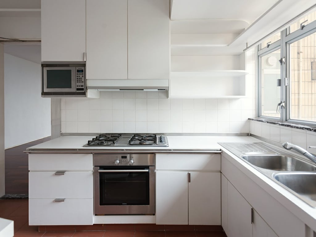 23 Repulse Bay Road
