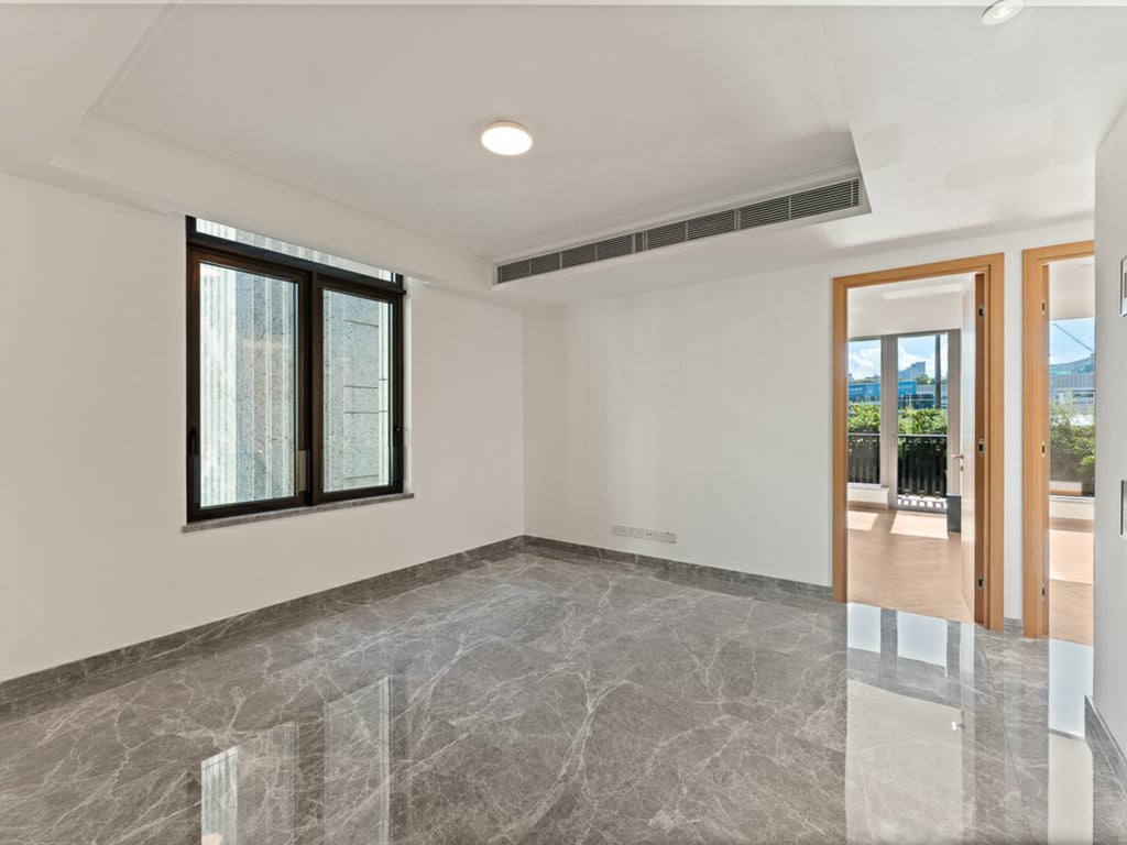 https://img.propertyraptor.com/cdn-cgi/imagedelivery/KD5bF_AFL0JDTbKLWF7z9g/ap8/ap8_001/hornet/prp/img/047200ceb3fb85419ca4f914f53c2716-wtm.jpg/public