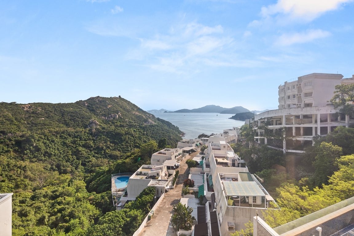 50 Chung Hom Kok Road