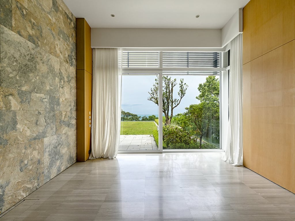 https://img.propertyraptor.com/cdn-cgi/imagedelivery/KD5bF_AFL0JDTbKLWF7z9g/ap8/ap8_001/hornet/prp/img/05e1b298b187e57d08f47c5ccecf8fb0.jpg/public