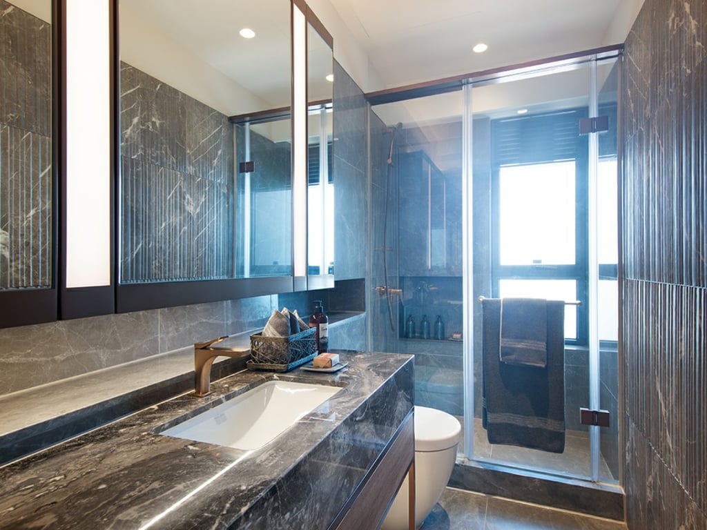 https://img.propertyraptor.com/cdn-cgi/imagedelivery/KD5bF_AFL0JDTbKLWF7z9g/ap8/ap8_001/hornet/prp/img/069b5f6620ca60c78d3b25204cee478f.jpg/public