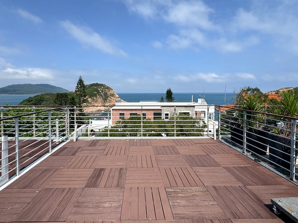 19B Shek O Headland