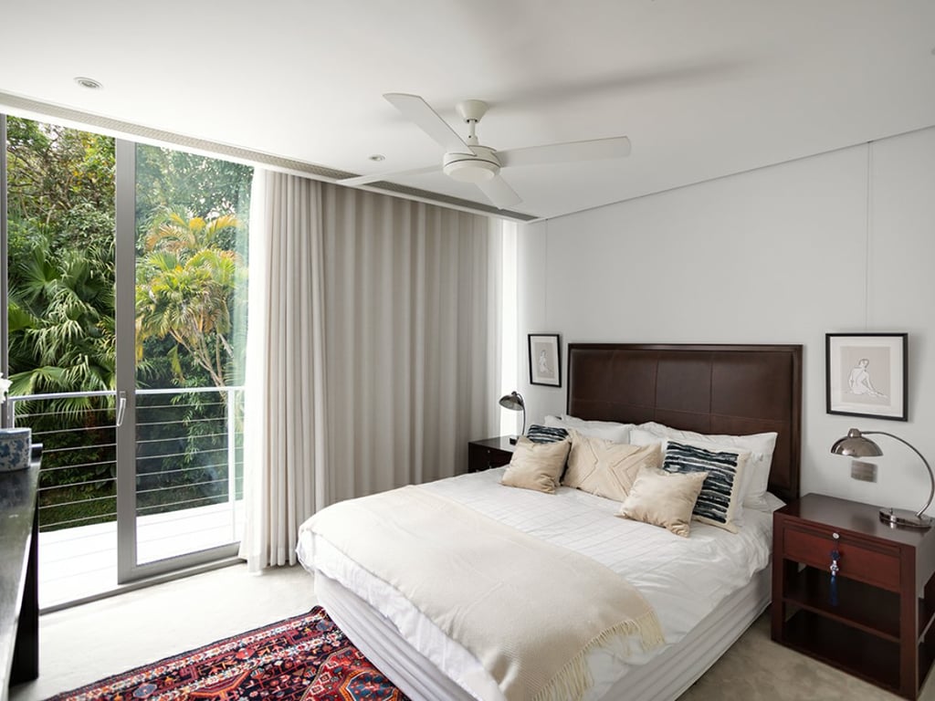 https://img.propertyraptor.com/cdn-cgi/imagedelivery/KD5bF_AFL0JDTbKLWF7z9g/ap8/ap8_001/hornet/prp/img/077417b6cf4d56d45e8b8058f97318d7.jpg/public