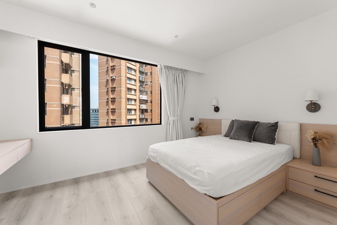 https://img.propertyraptor.com/cdn-cgi/imagedelivery/KD5bF_AFL0JDTbKLWF7z9g/ap8/ap8_001/hornet/prp/img/07a8635caeb2df96c29c8e1e27b66a31-wtm.jpg/public