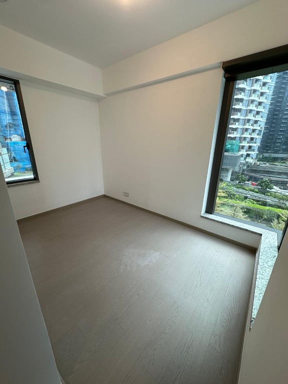 https://img.propertyraptor.com/cdn-cgi/imagedelivery/KD5bF_AFL0JDTbKLWF7z9g/ap8/ap8_001/hornet/prp/img/08a14bb0a762fc34a12e94ab98ab7914-wtm.jpg/public