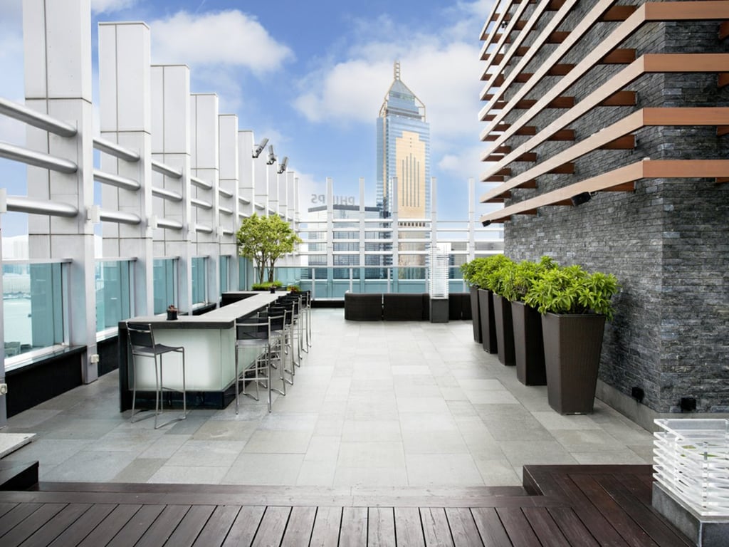 https://img.propertyraptor.com/cdn-cgi/imagedelivery/KD5bF_AFL0JDTbKLWF7z9g/ap8/ap8_001/hornet/prp/img/091ee139a1c3d3d35b9da50166f35fc1.jpg/public