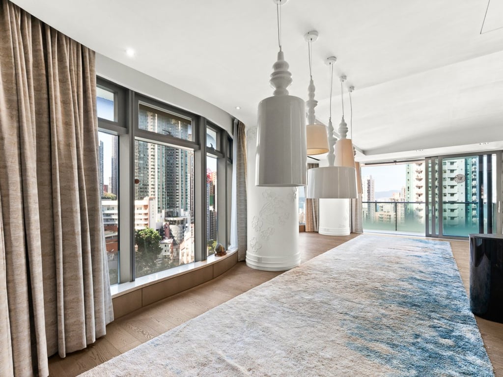 https://img.propertyraptor.com/cdn-cgi/imagedelivery/KD5bF_AFL0JDTbKLWF7z9g/ap8/ap8_001/hornet/prp/img/092ffb2e53ed6e07e41b3e9cd3f4d561-wtm.jpg/public
