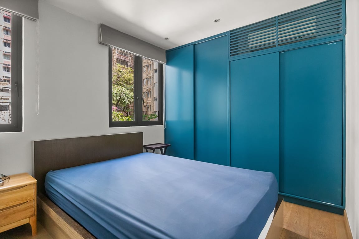 https://img.propertyraptor.com/cdn-cgi/imagedelivery/KD5bF_AFL0JDTbKLWF7z9g/ap8/ap8_001/hornet/prp/img/09c366f6422f5835b1dd7379056021e5-wtm.jpg/public
