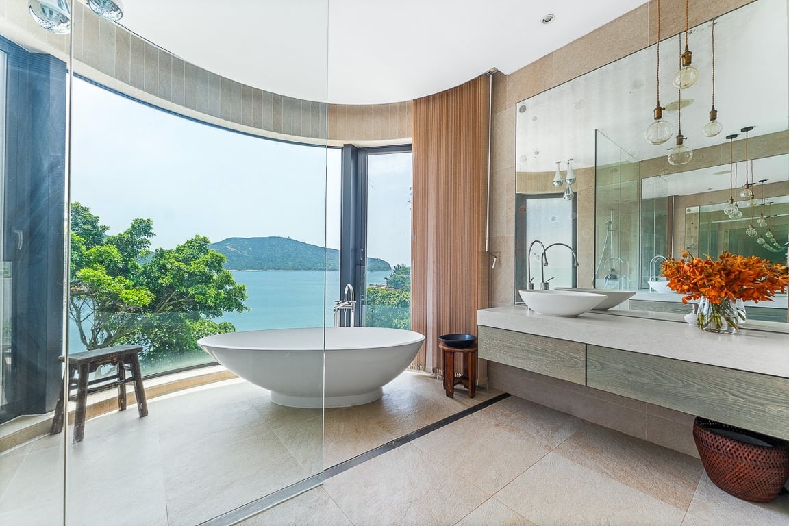 https://img.propertyraptor.com/cdn-cgi/imagedelivery/KD5bF_AFL0JDTbKLWF7z9g/ap8/ap8_001/hornet/prp/img/09cc9e189f65c6734309e11ace827fd7-wtm.jpg/public