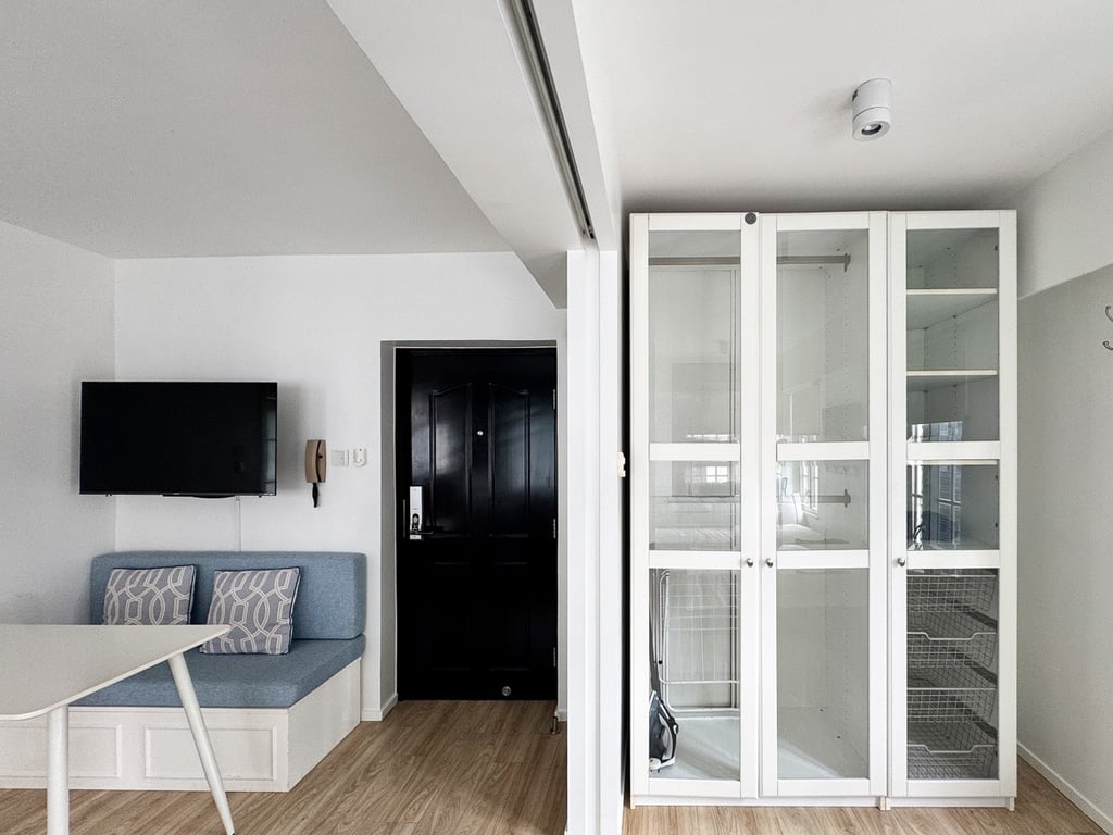 https://img.propertyraptor.com/cdn-cgi/imagedelivery/KD5bF_AFL0JDTbKLWF7z9g/ap8/ap8_001/hornet/prp/img/09d8b5b3d407e8b8fe87e68361340cdd-wtm.jpg/public