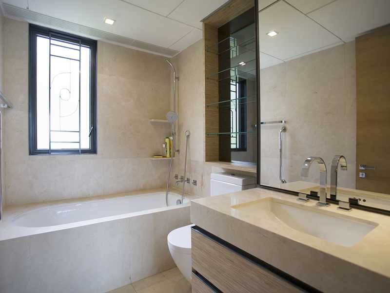 https://img.propertyraptor.com/cdn-cgi/imagedelivery/KD5bF_AFL0JDTbKLWF7z9g/ap8/ap8_001/hornet/prp/img/09ffb45f45da390027f83f991e7c38be.jpg/public
