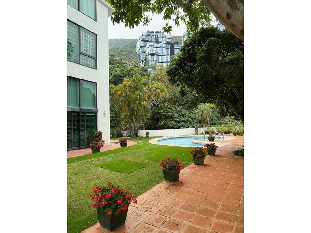 https://img.propertyraptor.com/cdn-cgi/imagedelivery/KD5bF_AFL0JDTbKLWF7z9g/ap8/ap8_001/hornet/prp/img/0ae67a772bb522cf483639a8bfa37853-wtm.jpg/public