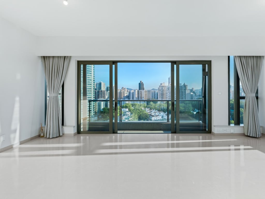 https://img.propertyraptor.com/cdn-cgi/imagedelivery/KD5bF_AFL0JDTbKLWF7z9g/ap8/ap8_001/hornet/prp/img/0b6899db64aaf4d589155e516d6e1d28-wtm.jpg/public