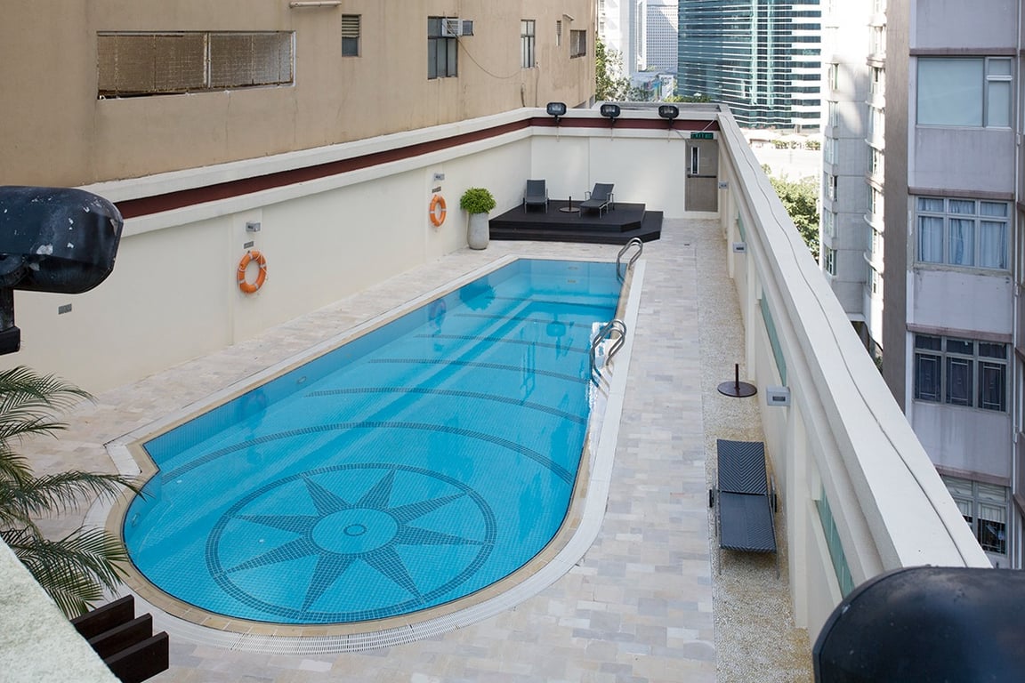https://img.propertyraptor.com/cdn-cgi/imagedelivery/KD5bF_AFL0JDTbKLWF7z9g/ap8/ap8_001/hornet/prp/img/0bcd5595ee37e17beec48a099d9668dd-wtm.jpg/public