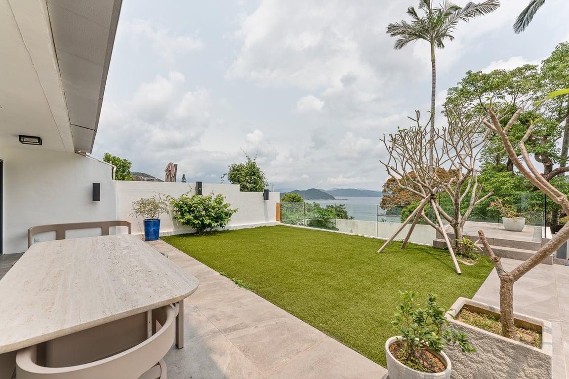 https://img.propertyraptor.com/cdn-cgi/imagedelivery/KD5bF_AFL0JDTbKLWF7z9g/ap8/ap8_001/hornet/prp/img/0c8b6761ec5accce910af4cdeac4cdd7-wtm.jpg/public