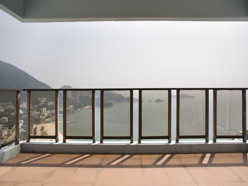 Repulse Bay Apartments