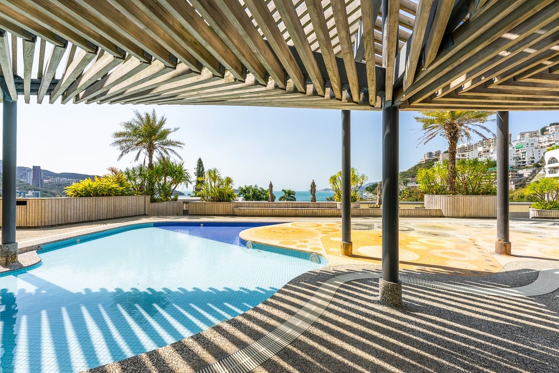 https://img.propertyraptor.com/cdn-cgi/imagedelivery/KD5bF_AFL0JDTbKLWF7z9g/ap8/ap8_001/hornet/prp/img/0d45e38644a85f247ab48421eb5ac014-wtm.jpg/public
