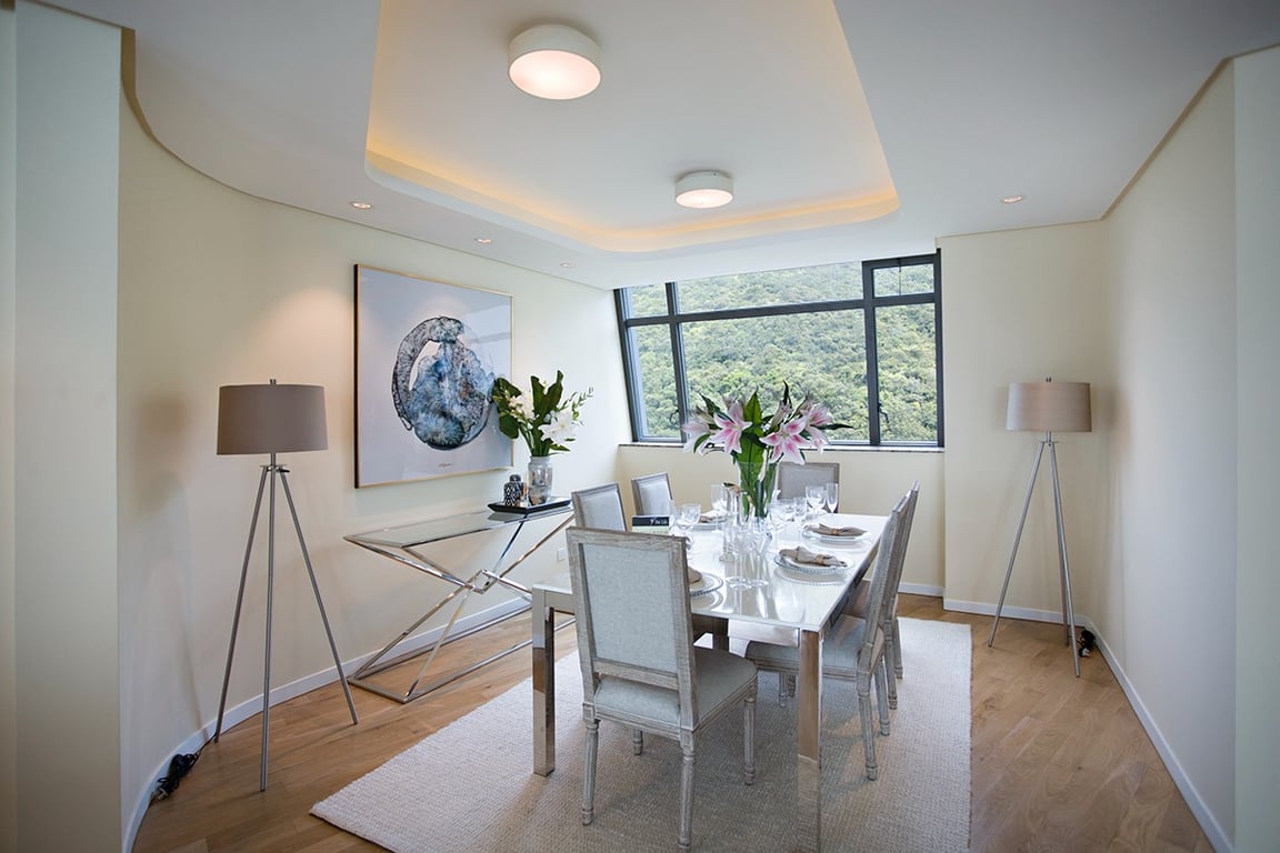 https://img.propertyraptor.com/cdn-cgi/imagedelivery/KD5bF_AFL0JDTbKLWF7z9g/ap8/ap8_001/hornet/prp/img/0dbe0e444004c9bacb6c917019a12b36-wtm.jpg/public