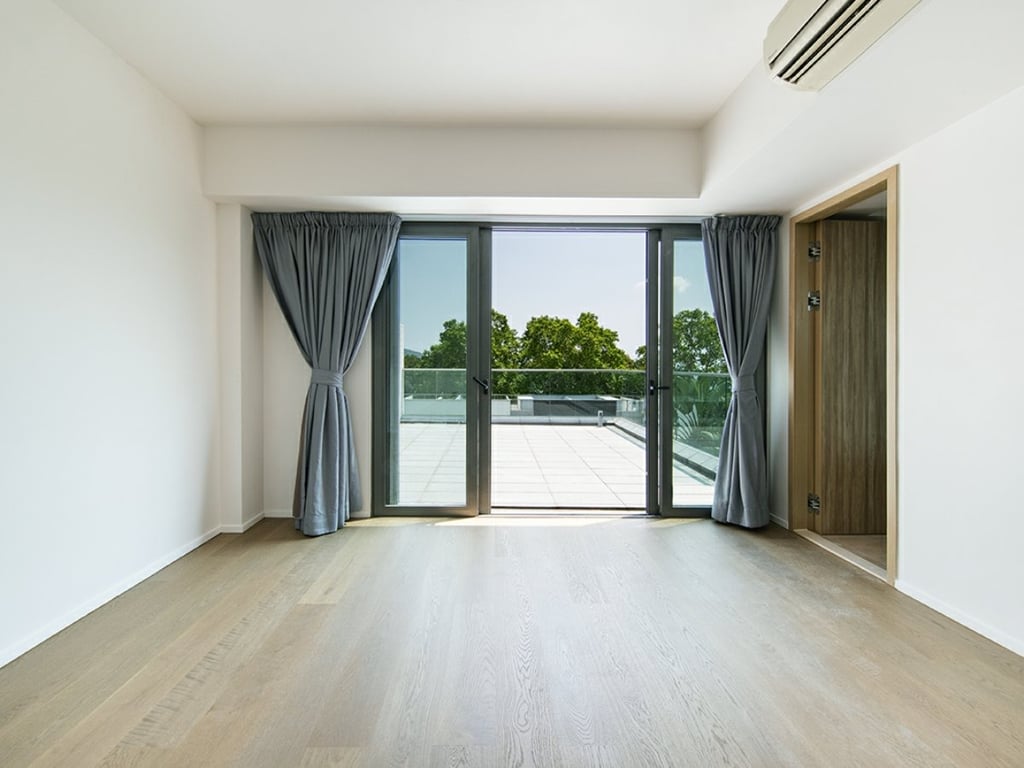 https://img.propertyraptor.com/cdn-cgi/imagedelivery/KD5bF_AFL0JDTbKLWF7z9g/ap8/ap8_001/hornet/prp/img/0dd51f44c4eb1f0b39c764819b6c6ed0-wtm.jpg/public