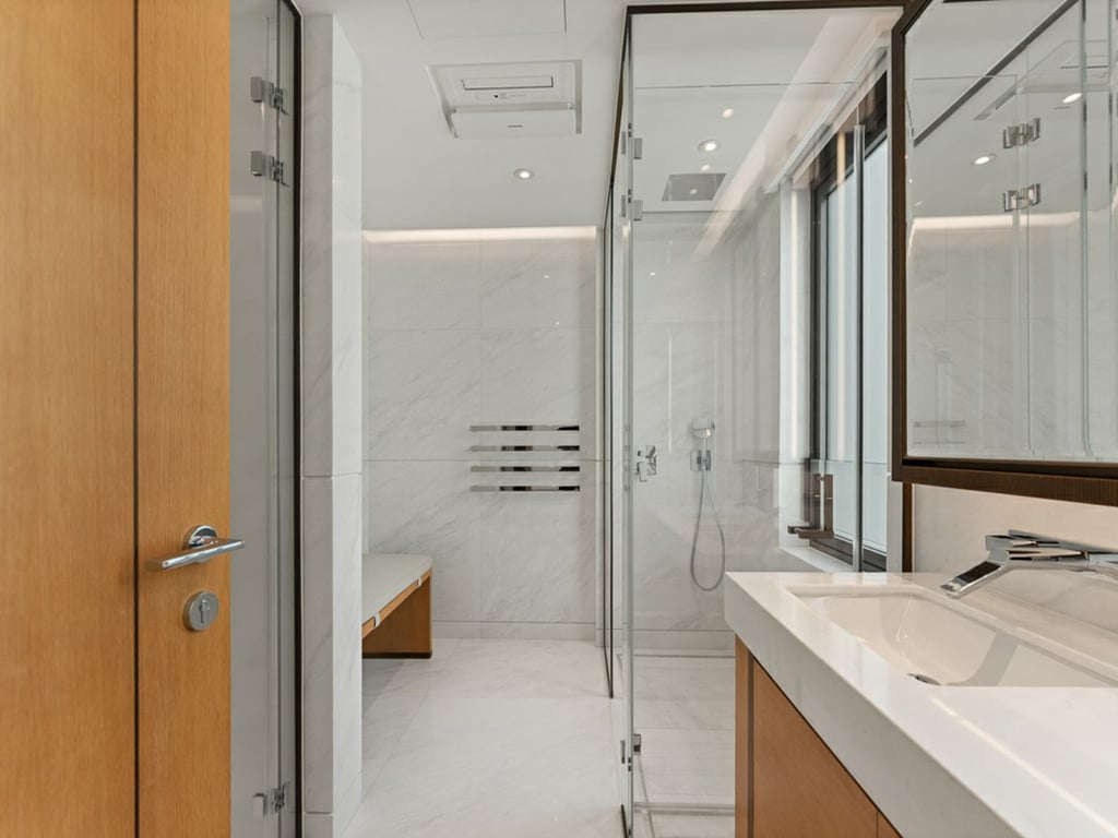 https://img.propertyraptor.com/cdn-cgi/imagedelivery/KD5bF_AFL0JDTbKLWF7z9g/ap8/ap8_001/hornet/prp/img/0e67d77e98a3c8f6ea600a8a87b2e9f5-wtm.jpg/public