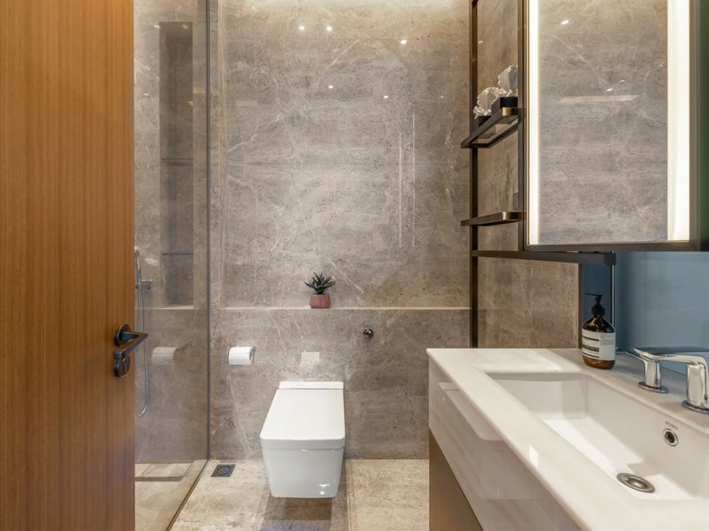 https://img.propertyraptor.com/cdn-cgi/imagedelivery/KD5bF_AFL0JDTbKLWF7z9g/ap8/ap8_001/hornet/prp/img/0fb1459853fb5216d8f067e3d9606010.jpg/public