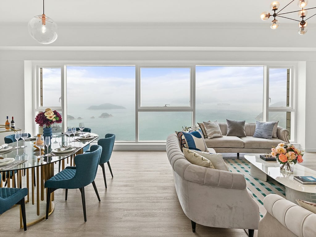 127 Repulse Bay Road