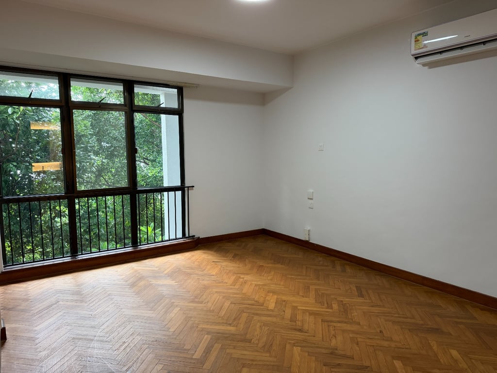 https://img.propertyraptor.com/cdn-cgi/imagedelivery/KD5bF_AFL0JDTbKLWF7z9g/ap8/ap8_001/hornet/prp/img/107d3014bde3c8dcb79fa2e0bcbda1bb-wtm.jpg/public