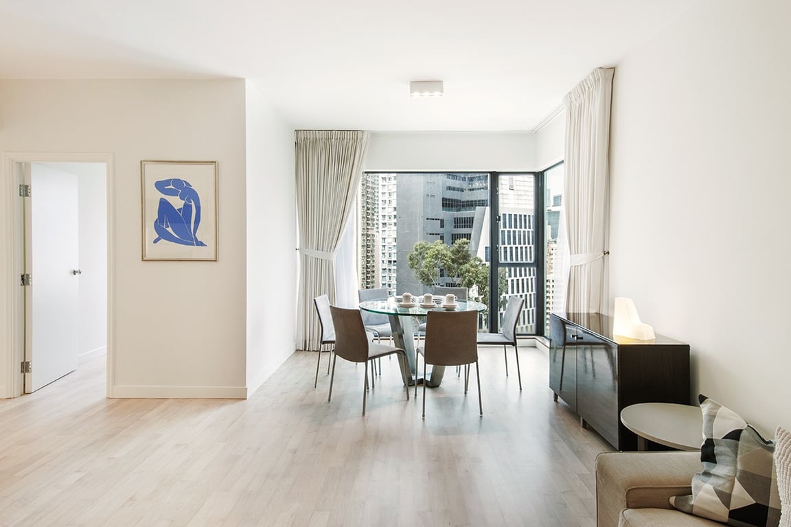 https://img.propertyraptor.com/cdn-cgi/imagedelivery/KD5bF_AFL0JDTbKLWF7z9g/ap8/ap8_001/hornet/prp/img/10da61975d1f0b264f0d6c98022686b9-wtm.jpg/public