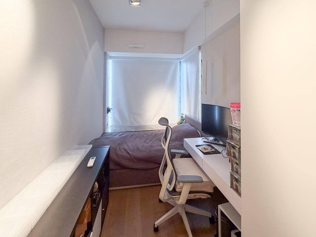 https://img.propertyraptor.com/cdn-cgi/imagedelivery/KD5bF_AFL0JDTbKLWF7z9g/ap8/ap8_001/hornet/prp/img/11305e1b97a41d09e5551fa63e78c853-wtm.jpg/public