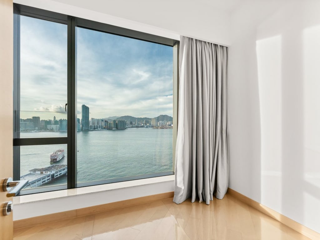 https://img.propertyraptor.com/cdn-cgi/imagedelivery/KD5bF_AFL0JDTbKLWF7z9g/ap8/ap8_001/hornet/prp/img/1136ace4e089e0c38479560a1952cb80-wtm.jpg/public