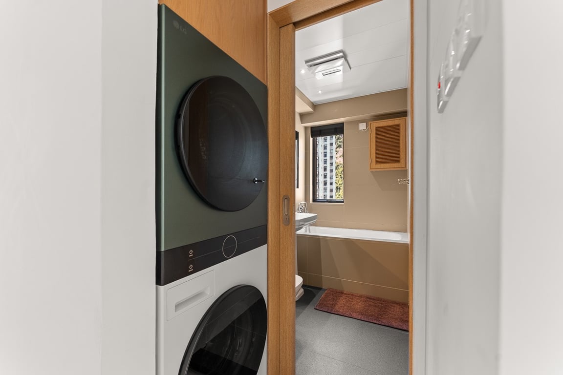 https://img.propertyraptor.com/cdn-cgi/imagedelivery/KD5bF_AFL0JDTbKLWF7z9g/ap8/ap8_001/hornet/prp/img/114387973bbcbf6e602c5cf0536b5885-wtm.jpg/public